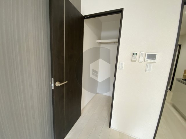 フジパレス若江岩田2番館の収納