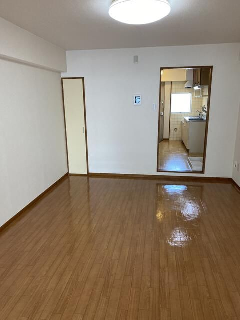 Ｉ・Ｐハイツの居間・リビング