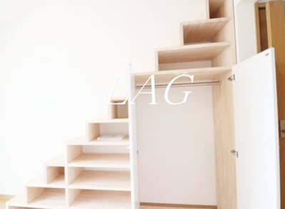 【収納】 | アザーレ・パッシオ町田 | 階段下収納です。