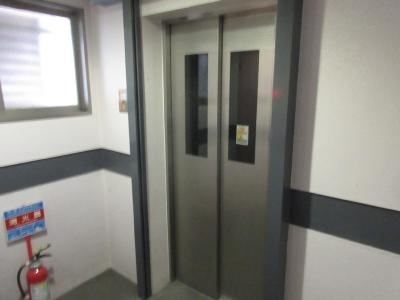 サンフレッシュⅡのその他共用部分|エレベーター