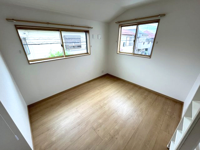 西狭山ヶ丘1丁目の洋室|コンパクトで使いやすい洋室です