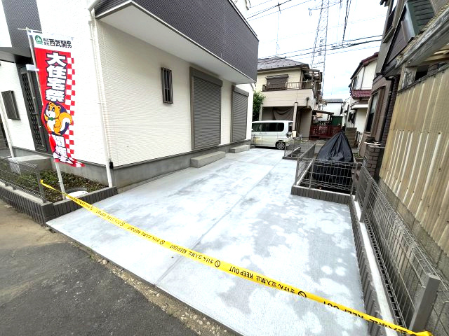 西狭山ヶ丘1丁目の駐車場|駐車スペースもあります