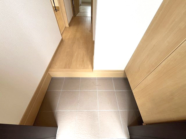 西狭山ヶ丘1丁目の玄関|落ち着いた玄関です