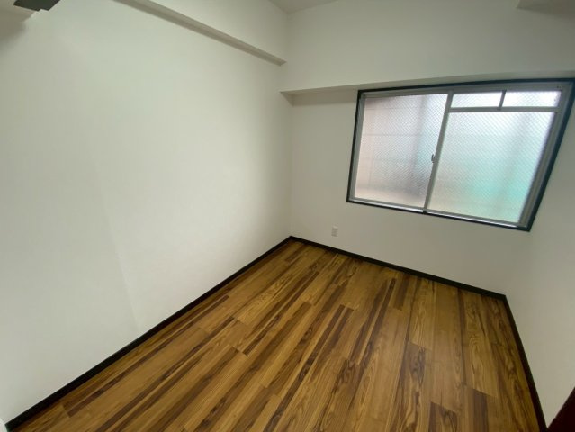 ユニーブル新瀬戸の洋室|使い勝手のいい洋室です