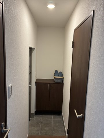 小針藤山NeoMaisonの玄関