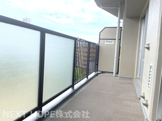 【バルコニー】 | 伊丹レックスマンション | バルコニーは西向きです♪