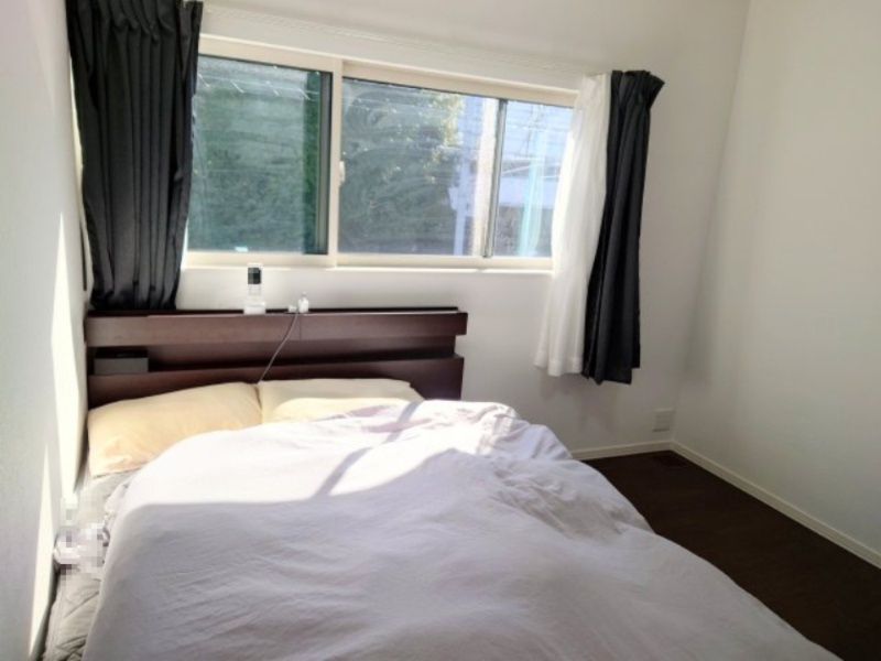 売中古戸建　静岡市駿河区登呂2丁目の洋室|優しい陽射しが心身ともに快適にさせてくれます♪♪♪