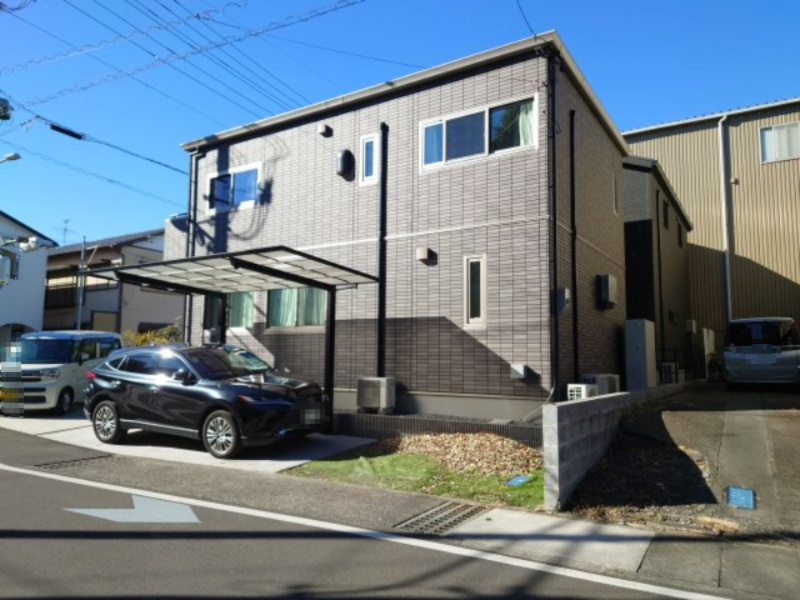 売中古戸建　静岡市駿河区登呂2丁目の外観|南角地！日当たりがよく明るい区画。