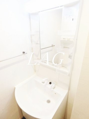 【洗面所】 | M-1 Tokyo 南六郷 | 独立洗面台です。