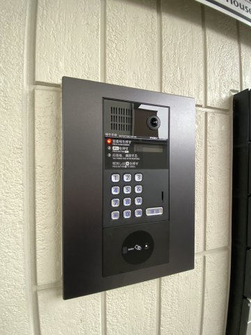 D-ROOM盛岡本宮　C棟のエントランス