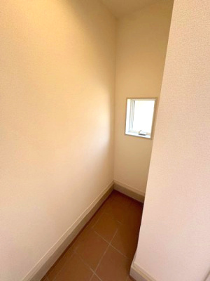 【収納】 | Livele Garden.S堺東区北野田 | お子様の自転車やベービーカーなど大きな物も片付けられるスペースあり！雨に濡れずに大切に保管が可能です。