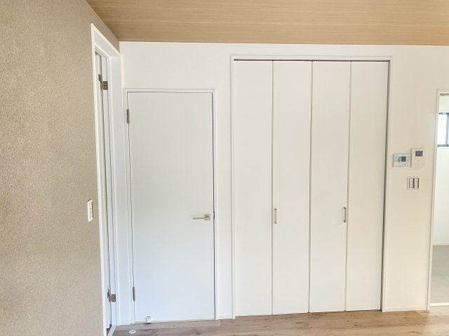 ☆NEW　PRICE☆残り１棟！　売新築戸建　静岡市駿河区中田４丁目の収納|リビング収納