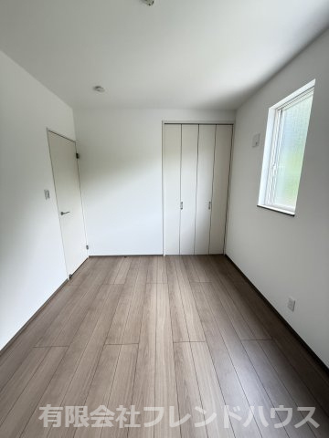 【洋室】 | 五日市町下小深川戸建 | 5.5帖