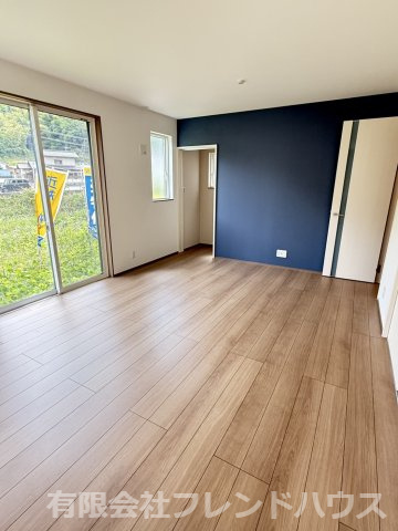 【洋室】 | 五日市町下小深川戸建