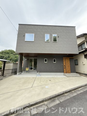 【駐車場】 | 五日市町下小深川戸建