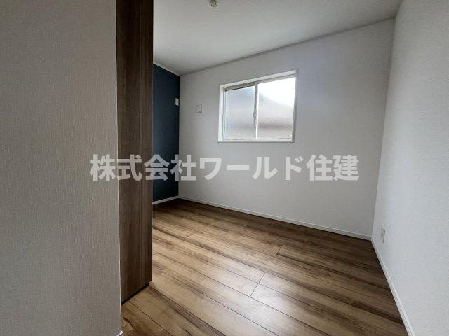 あきる野市小川の洋室