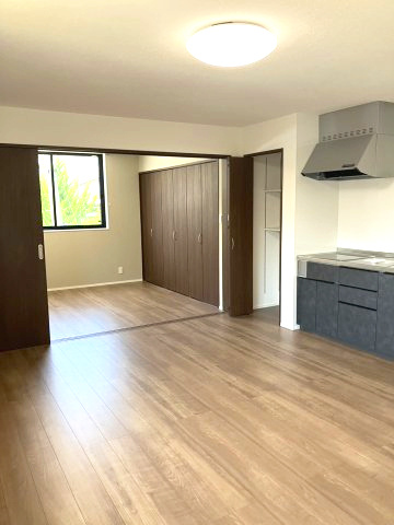 小針藤山NeoMaisonの居間・リビング