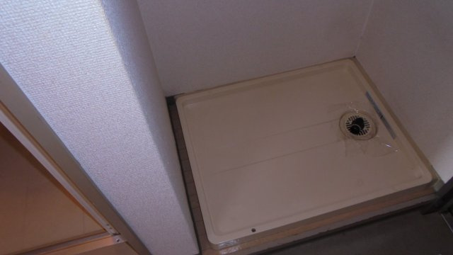 【設備】 | BEL PARAZZO | 洗濯機置き場です