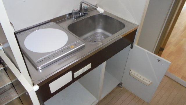 【キッチン】 | BEL PARAZZO | コンパクトなキッチンで掃除もラクラク