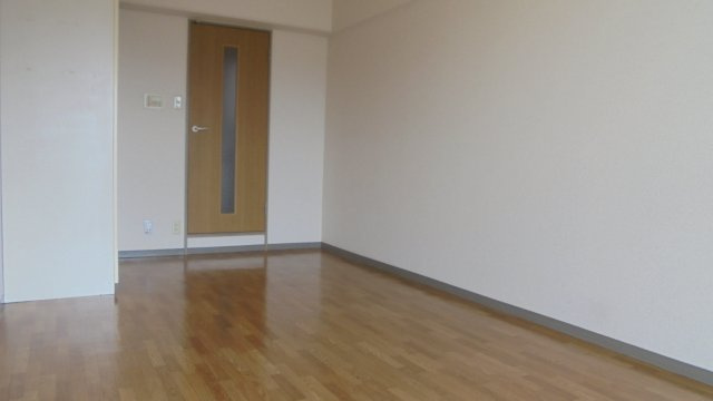 【洋室】 | BEL PARAZZO | 落ち着いた色調の洋室です