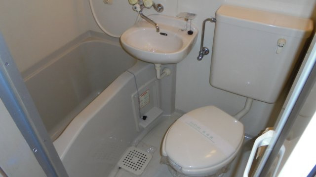 【トイレ】 | BEL PARAZZO | コンパクトで使いやすいトイレです