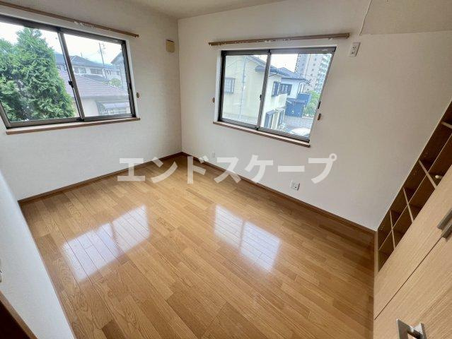 貝沢町戸建ての居間・リビング|高崎、前橋のお部屋探しはエンドスケープまで！お客様の理想お聞かせ下さい♪