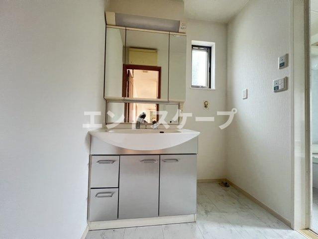 貝沢町戸建ての洗面所|高崎、前橋のお部屋探しはエンドスケープまで！お客様の理想お聞かせ下さい♪