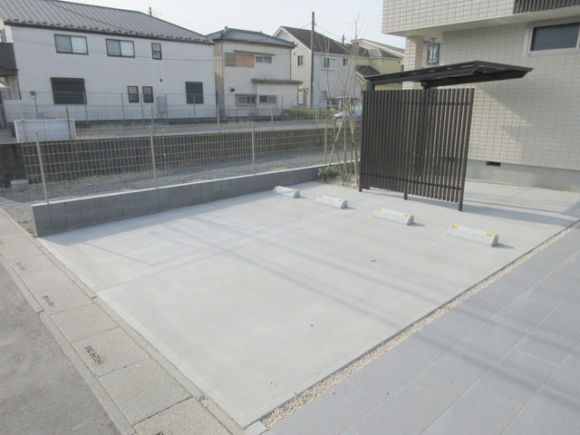 ｃｏｍｆｏｒｔの駐車場|★敷地内駐車場★
