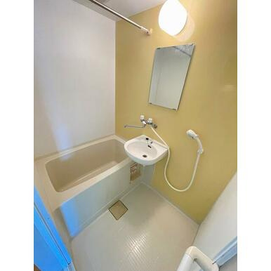 スエヒロハウスの浴室