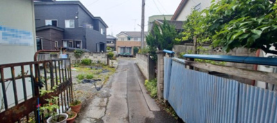 【前面道路含む現地写真】 | 館林市西本町 650万 土地