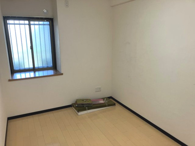 【洋室】 | ステーションヒルズいずみ