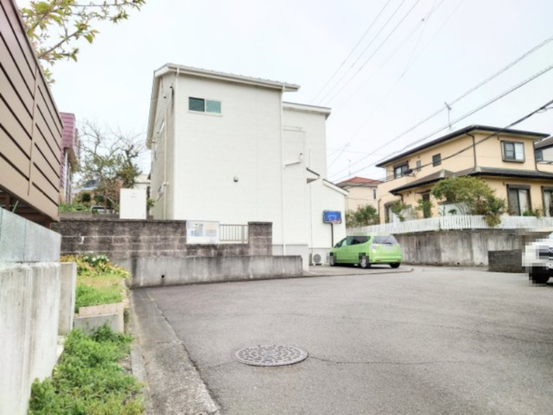 【前面道路含む現地写真】の画像