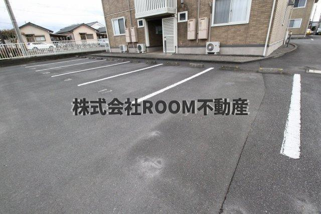 フルール・ド・シャモニ の駐車場|駐車スペースもあります