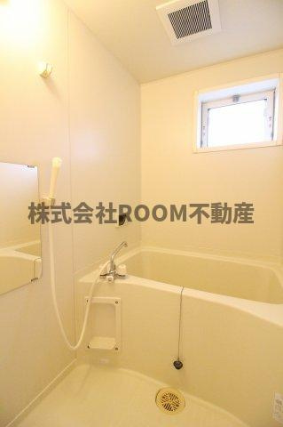 フルール・ド・シャモニ の浴室|日々の暮らしに欠かせないお風呂です