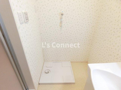 【設備】 | セロー明通館 | 室内洗濯機置き場には排水パン付き。