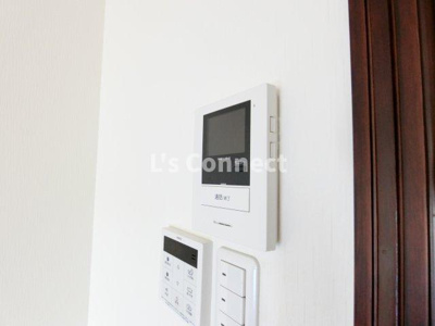 【セキュリティ】 | セロー明通館 | 突然の来客時もＴＶモニターホンでしっかり確認。