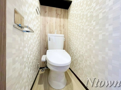 【トイレ】 | CREST TAPP平安通 | 落ち着いた色調のトイレです