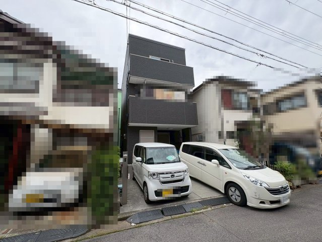 辻之　中古一戸建の外観|ウォークインクローゼットもございます♪沢山収納できて嬉しいですね♪