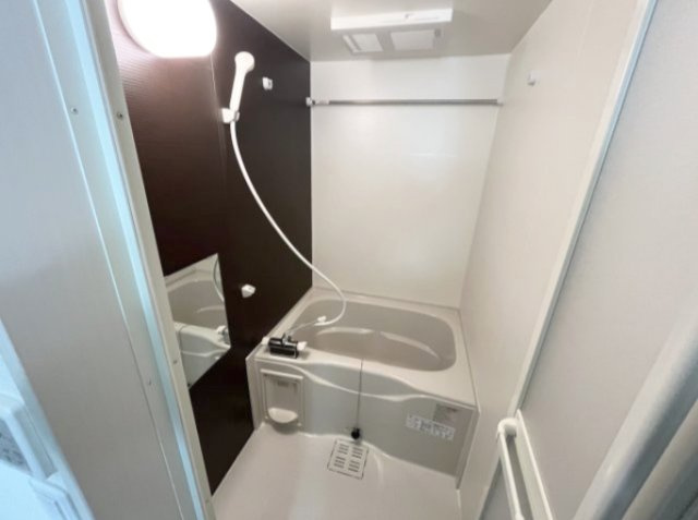 フジパレス俊徳道の浴室