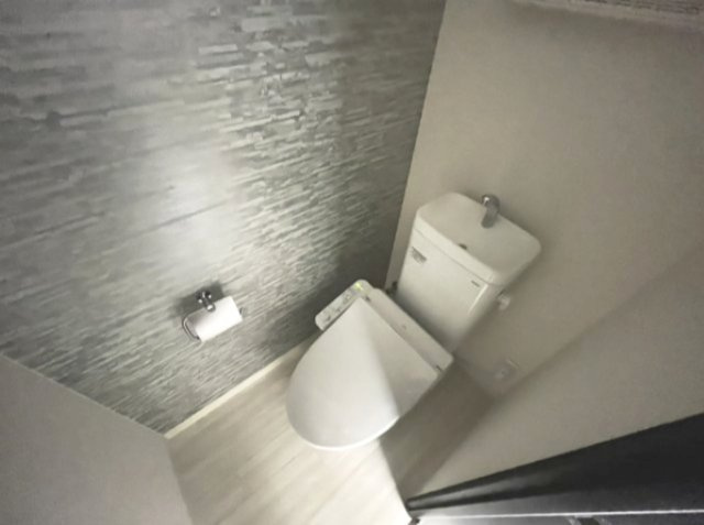 フジパレス俊徳道のトイレ