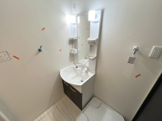 フジパレス俊徳道の洗面所