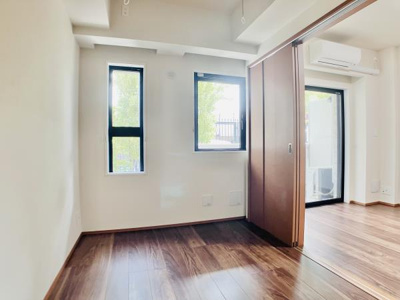 【居間・リビング】 | カールスルーエ吉祥寺