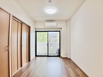 【居間・リビング】 | カールスルーエ吉祥寺