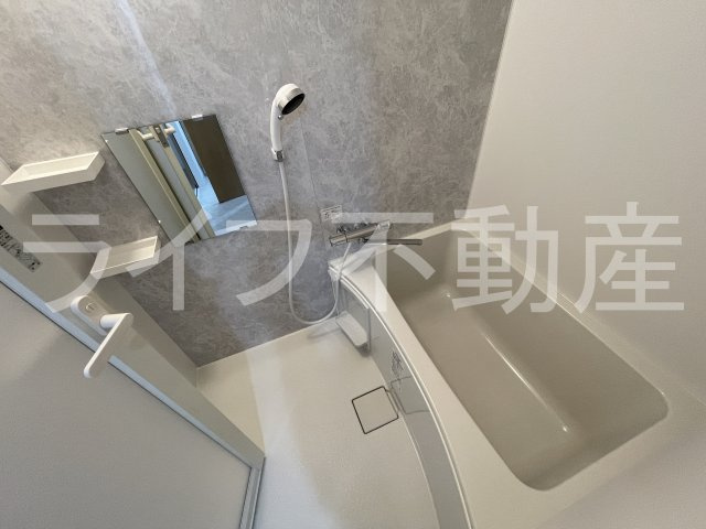 COSMO　WAKAEMINAMIの浴室|コンパクトで使いやすいお風呂です