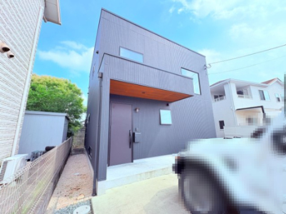 八女郡広川町久泉中古住宅の外観