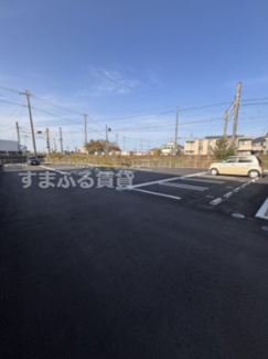 【駐車場】