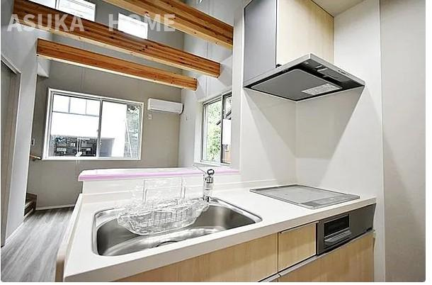 緑区寺山町戸建のキッチン