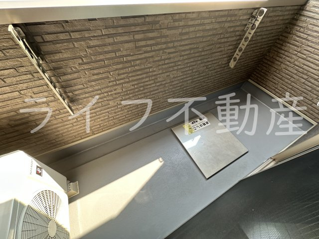 Gran　QUALIOR北巽のバルコニー|外からの目が気にならないバルコニーで洗濯物が干せます