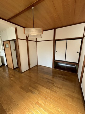 【洋室】 | グリーンビレッジＢ