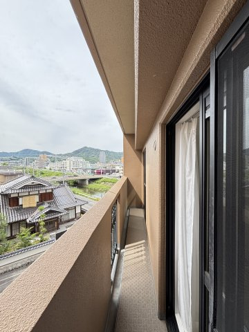 ＪCity古市駅前のバルコニー